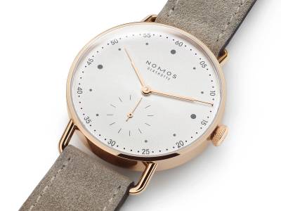METRO ROSÉGOLD 33 ✓ Luxury watches from Nomos at fair prices ✓ Telephone advice ✓ Watchdeal has luxury watches at low prices for over 30 years ✓