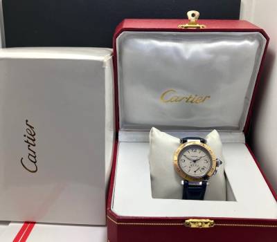 Cartier Pasha W31012H3 38mm Power Reserve Stahl 18 Karat Gold blaues Krokodilleder