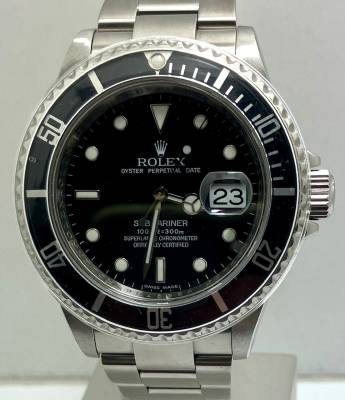 Rolex Submariner Date Ref.16610 / V269786 im Neuzustand Full Set