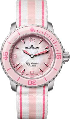 Blancpain Fifty Fathoms 5007 12B44R NAFA: 38,2mm Titan, Perlmutt-Zifferblatt mit rosa Verlauf, Kaliber 1153 mit 100h Gangreserve. Neu bei Watchdeal.