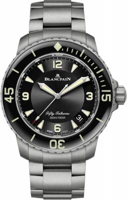 Entdecken Sie die Blancpain Fifty Fathoms Automatique. Die legendäre Taucheruhr mit herausragender Historie und Präzision. Jetzt bei Watchdeal.de erhältlich!