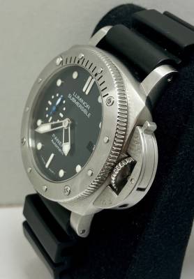 Preview: Panerai Luminor Submersible PAM 00682 FULL SET, keine Importkosten in die EU