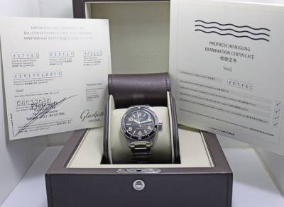 € 7560,- 1-39-11-06-80-70 - Glashütte Original SeaQ