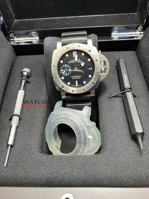 Panerai Luminor Submersible PAM 00682 FULL SET, keine Importkosten in die EU