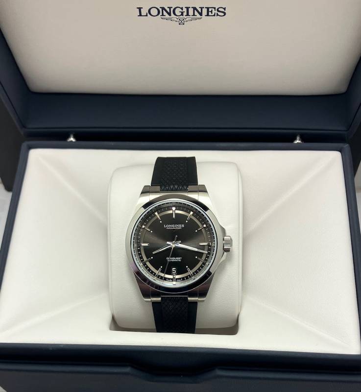 Longines Conquest L3.720.4.52.9 38mm schwarz Kautschukband