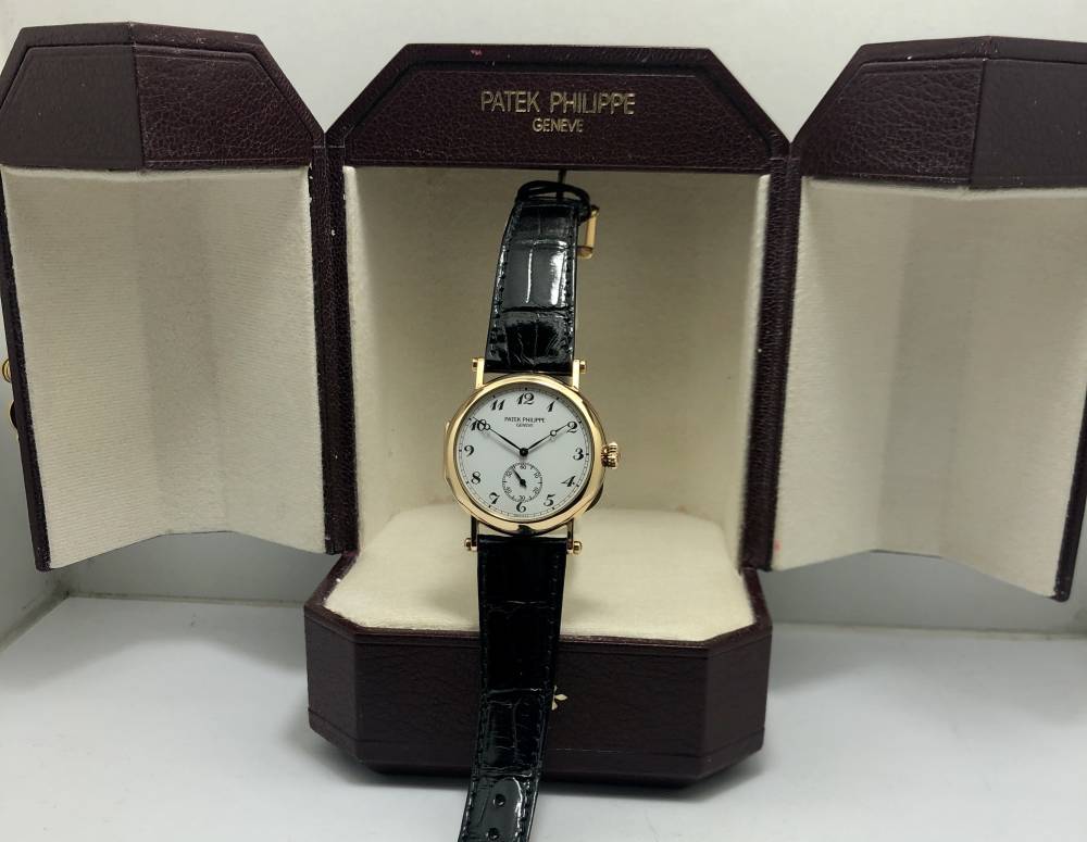 Patek Philippe Offiziersuhr Limited Edition Ref.3960 FULL SET