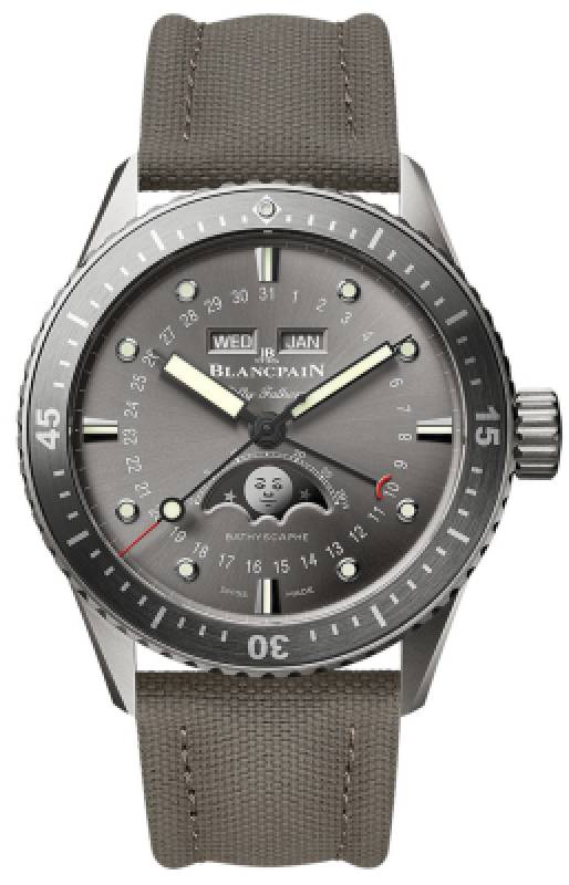 Entdecken Sie die 5054 1210 G52A Blancpain Fifty Fathoms Quantième Complet Phases de Lune  Die legendäre Taucheruhr mit herausragender Historie und Präzision. Jetzt bei Watchdeal.de erhältlich!