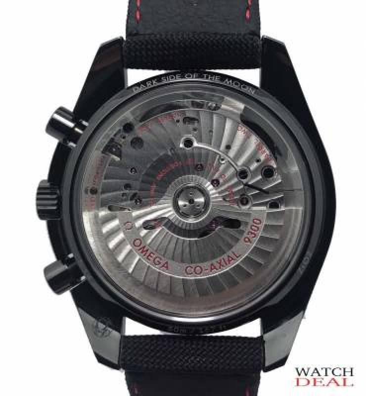 Entdecken Sie Omega Speedmaster Moonwatch "Dark Side of the Moon" Uhren in großer Auswahl bei Watchdeal®