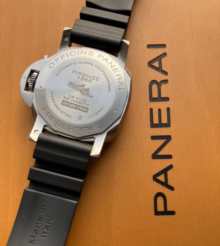 Panerai Luminor Submersible PAM 00682 FULL SET, keine Importkosten in die EU