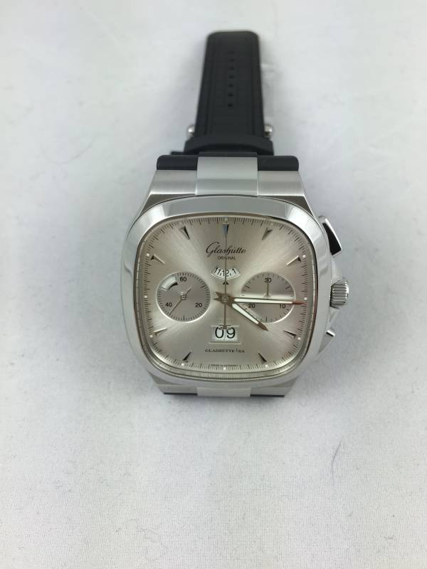 € 9750,- 1-37-02-02-02-33 Glashütte Original Seventies Chrono